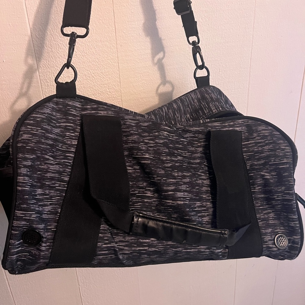 Vooray Gym Duffel - Picture 2 of 5